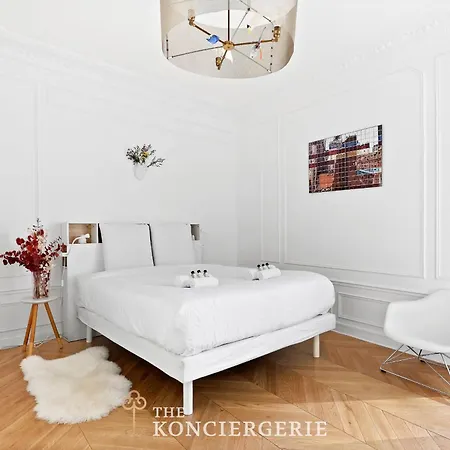 Haussmannian 3bdr With Balcony *